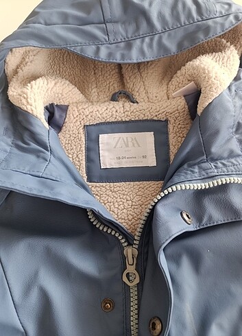 Zara Erkek Çocuk, Yağmurluk 