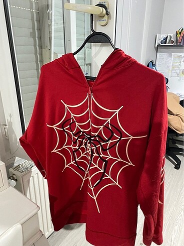 Diğer Spiderman kırmızı hırka