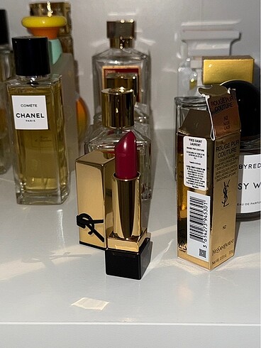 Beden çeşitli Renk YSL Pur Couture Ruj N2 Nude Lace