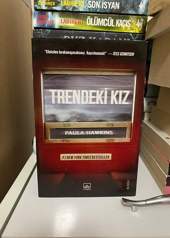 Trendeki Kız - Paula Hawkins