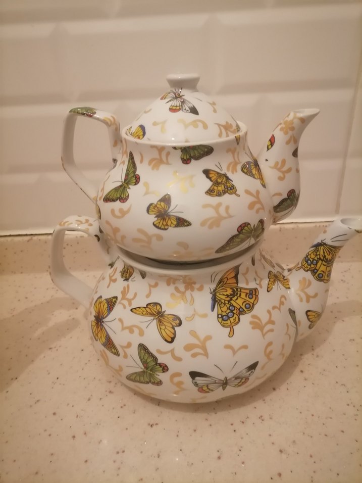 Kelebek Desenli Beyaz Çaydanlık - Görsel 3