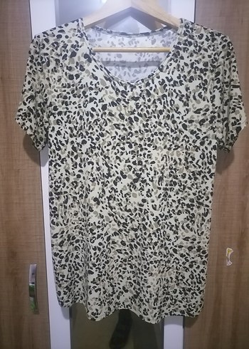 Leopar Desenli V Yaka Kadın Bluz - Görsel 4