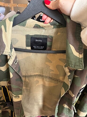 Bershka Bershka kamuflaj Ceket