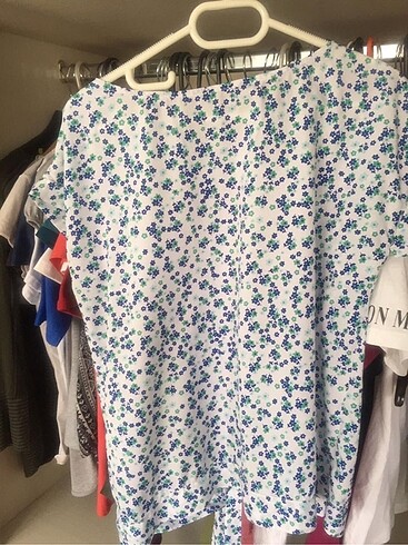 Çiçek Desenli M / 38 Mango Bluz