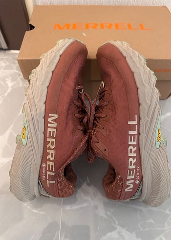 Merrell 37,5