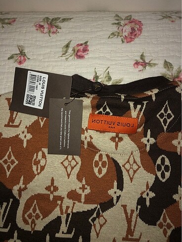 louis vuitton triko sıfır ithal