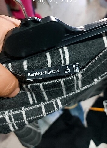Bershka Kisa etek