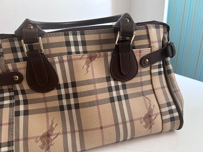 Burberry orijinal çanta