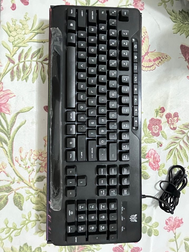 G32 RGB Çok Renkli Klavye - Görsel 3