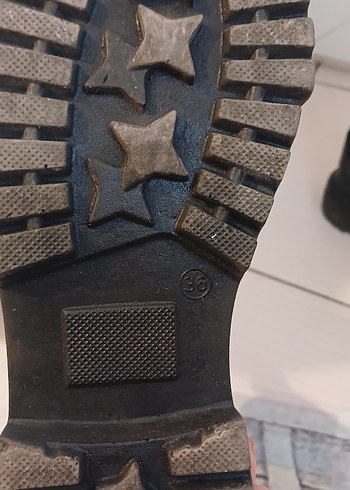 Siyah Deri Gotik Kadın Botu - Görsel 3