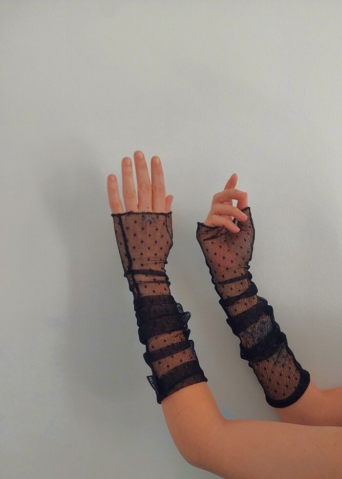 Puantiyeli dantel kolluk  - Görsel 3