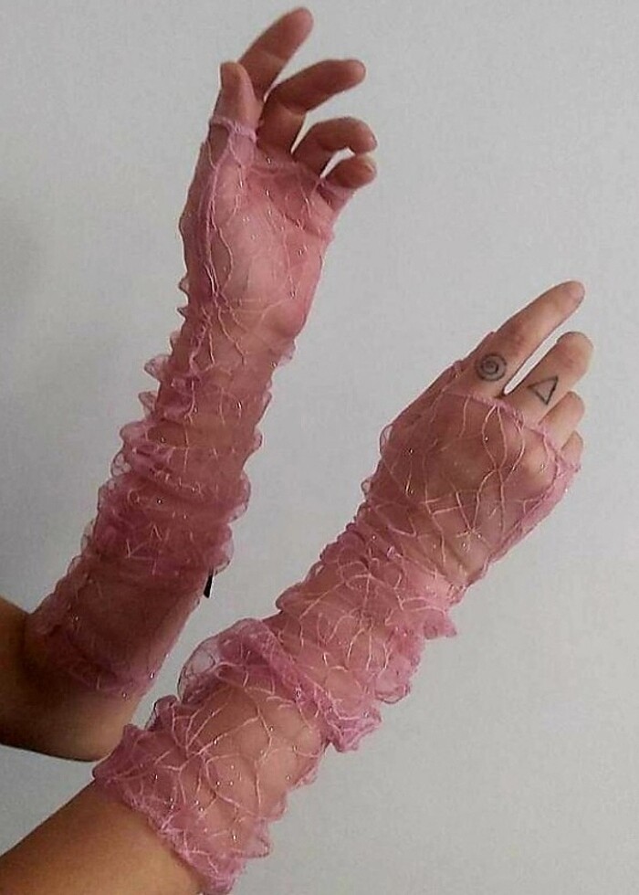 Ağ Desenli Simli Pembe Kolluk - Görsel 2