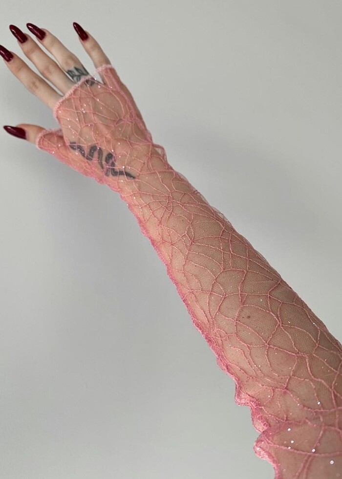 Ağ Desenli Simli Pembe Kolluk - Görsel 3