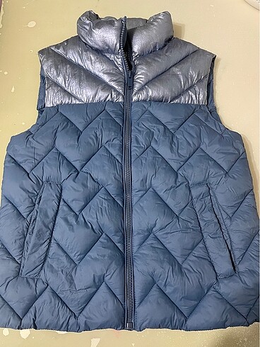 Zara 9/10 yaş yelek