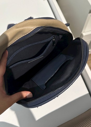 Kadın Koyu Mavi Süet Sırt Çantası - Görsel 4