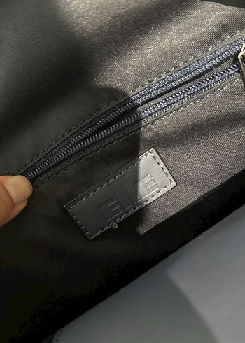 Kadın Koyu Mavi Süet Sırt Çantası - Görsel 5