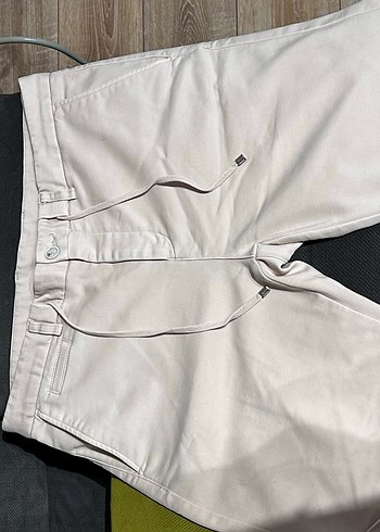 Erkek Bej Kemerli Şort - Görsel 2