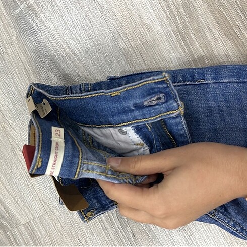 diğer Beden Levi?s jean