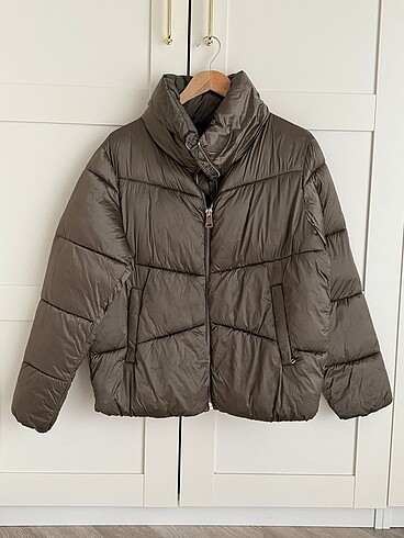 Zara mont
