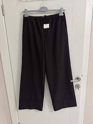 Zara Zara pantolon etiketli