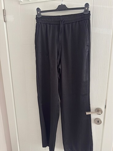 m Beden Zara saten pantolon