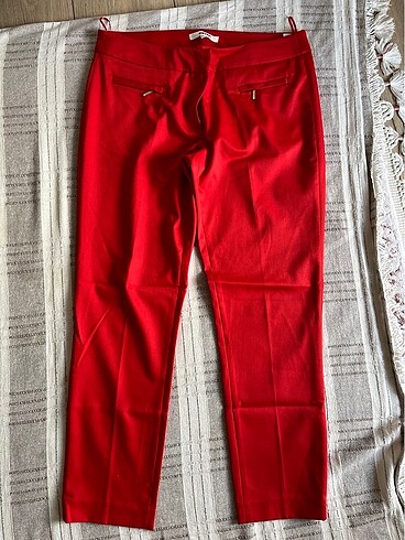 Kırmızı bilek boy pantolon