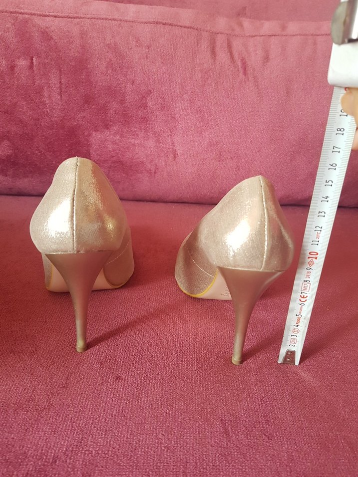 Altın Renkli Simli Yılan Desenli Stiletto - Görsel 2