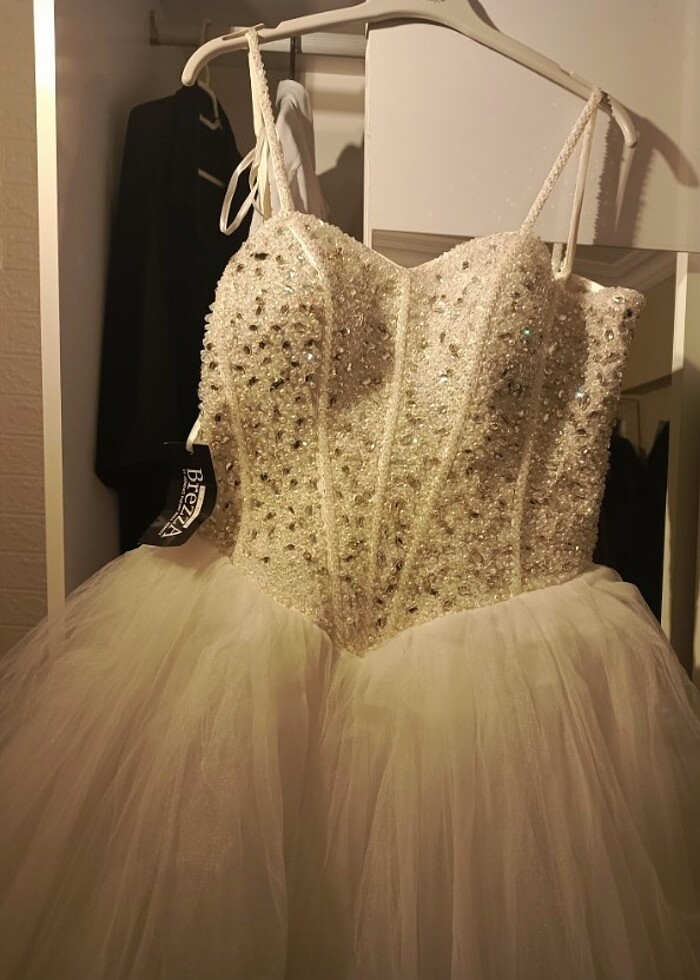 Taşlı gelinlik  - Görsel 2