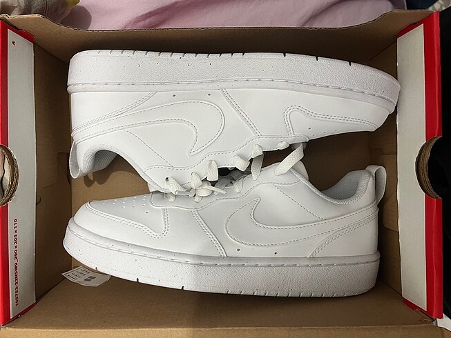 Nike Orjinal nike 38.5 bayan ayakkabısı