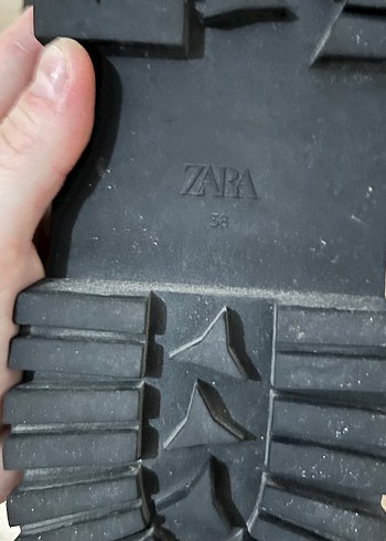 Zara Bej Kadın Lastikli Topuklu Bot