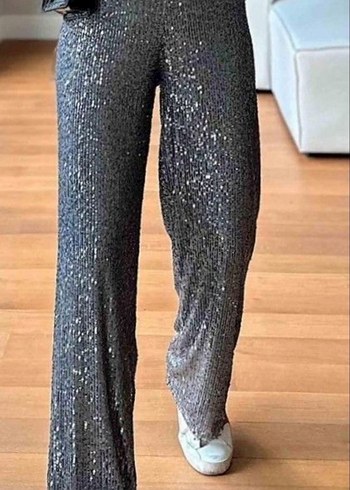 Gri Payetli Kadın Bol Kesim Pantolon - Görsel 2