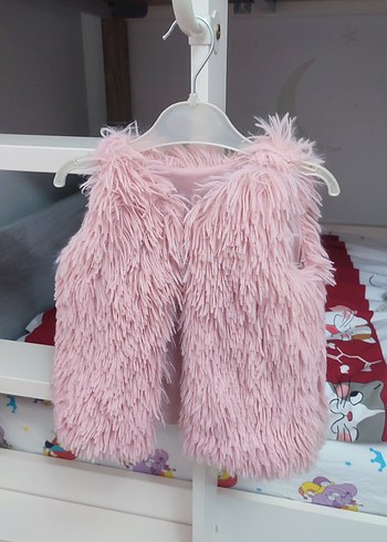 Pembe Kürklü Kız Çocuk Yeleği - Görsel 2