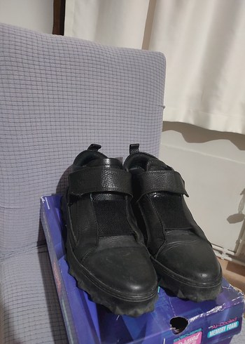 Erkek Bot - Görsel 2