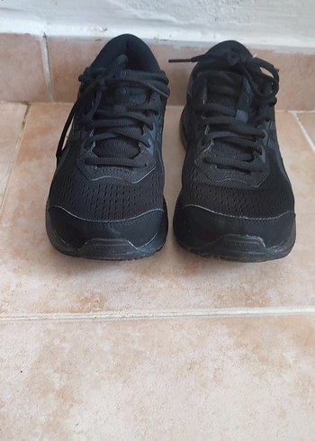 Asics Bayan & Erkek Spor Ayakkabı