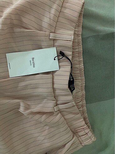 36 Beden Bershka kumaş pantolon