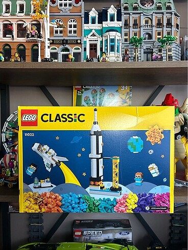 11022 Lego Classic Uzay Görevi Seti 1700 parça