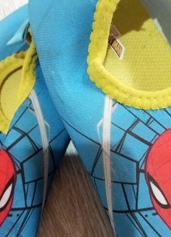 34 Beden LC Waikiki Spiderman Havuz Plaj ayakabisi
