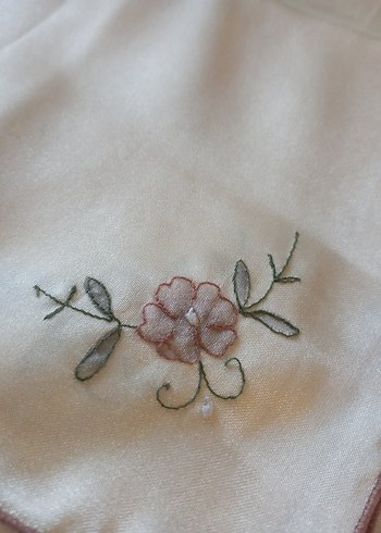 Nakışlı Örtü - Görsel 3