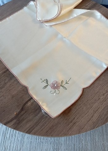 Nakışlı Örtü - Görsel 4