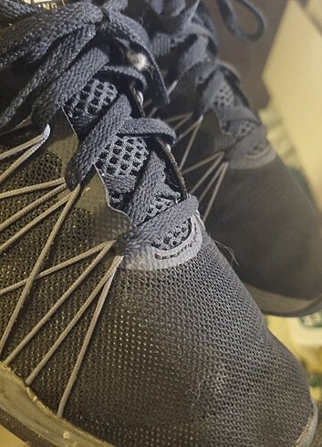 40,5 Beden siyah Renk Nike ayakkabi