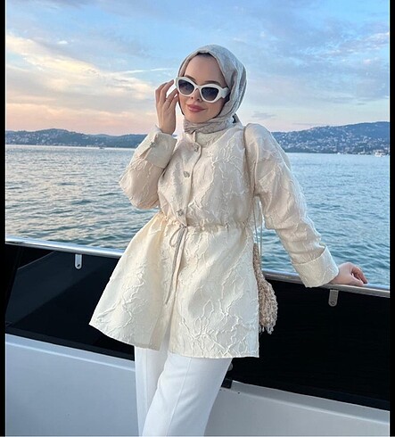 Perla Tunik Tafta Bej