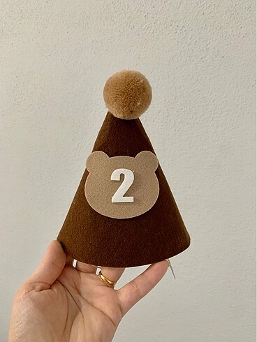2 Yaş doğum günü şapkası