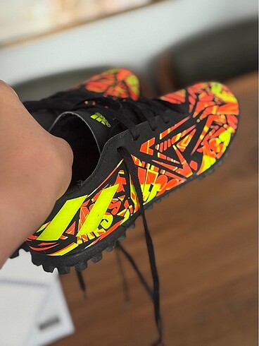 Adidas Adidas messi futbol ayakkabısı