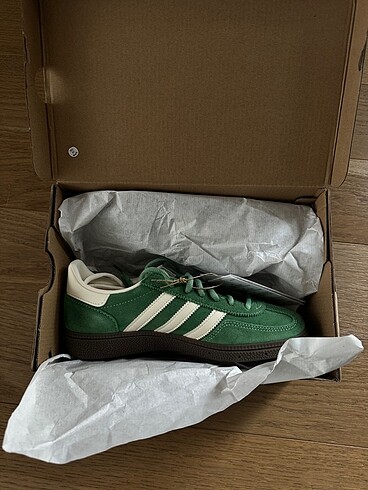 38 Beden Adidas spezial