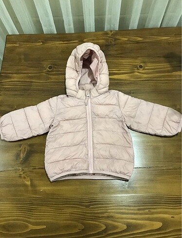 H&M mont