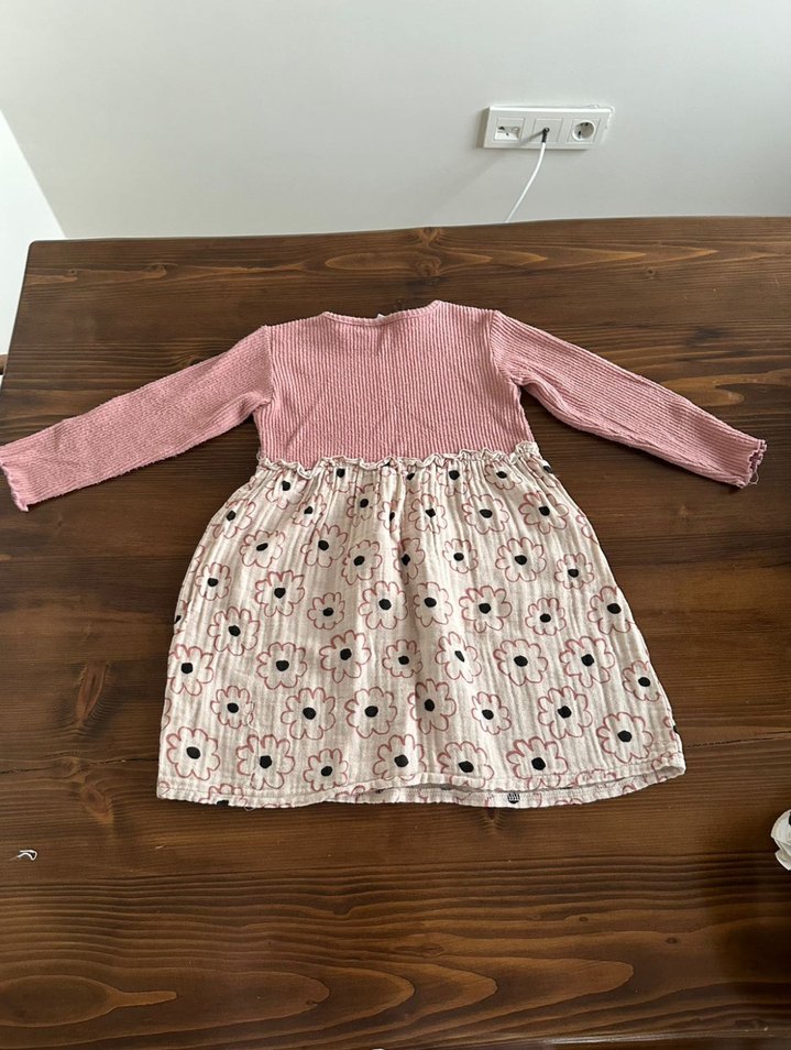 Kız Çocuk Elbisesi - Görsel 2