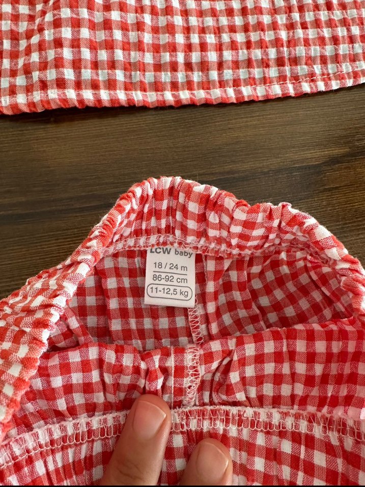 Kırmızı Kareli Takım - Görsel 3