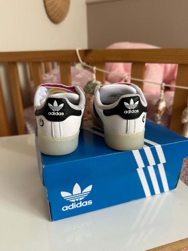 Unısex çocuk Beyaz Adidas Spor Ayakkabı - Görsel 4