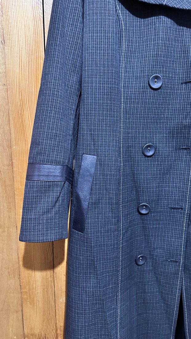 Düğmeli Uzun siyah Kadın Kaban - Görsel 4