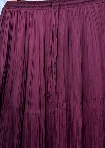 Bordo Piliseli Uzun Kadın Etek - Görsel 3